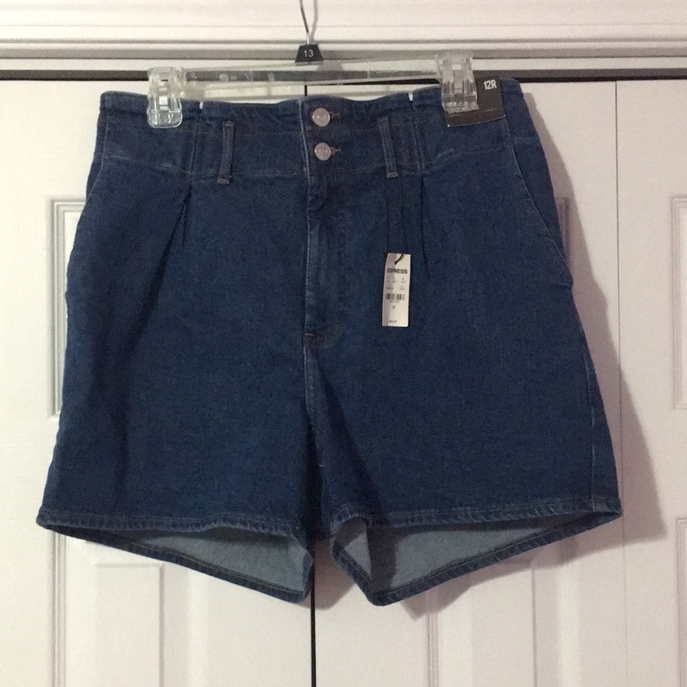 Paperbag waist shorts - Picture 5 of 11